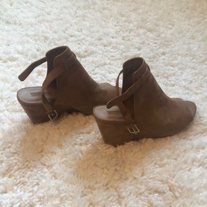 Forever 21 suede heels